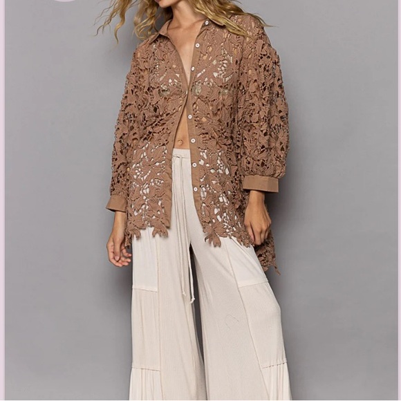 POL Brown Chocolate Lace button up top sz M - Picture 2 of 5